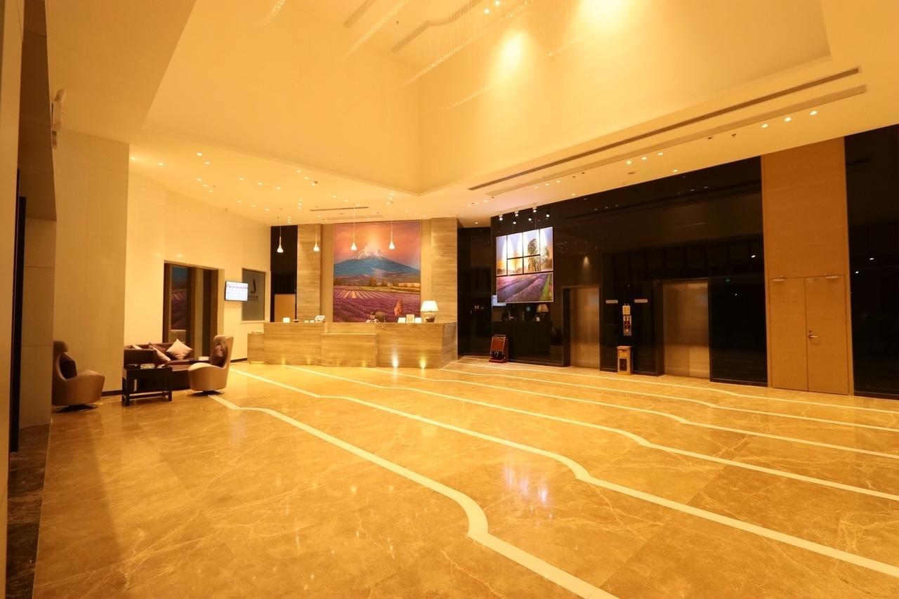 Lavande Hotel Foshan Yiwu Commodities City Exterior foto